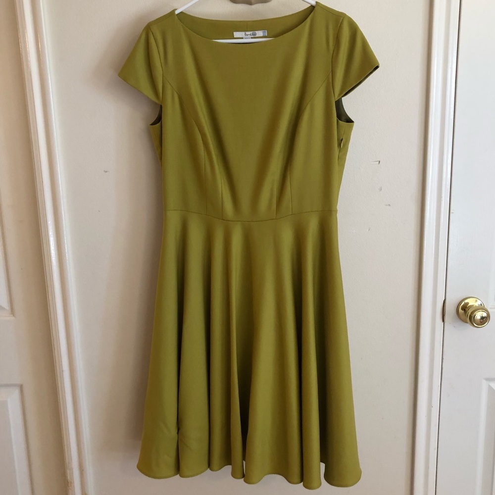 Christmas Dress. Green Boden dress.